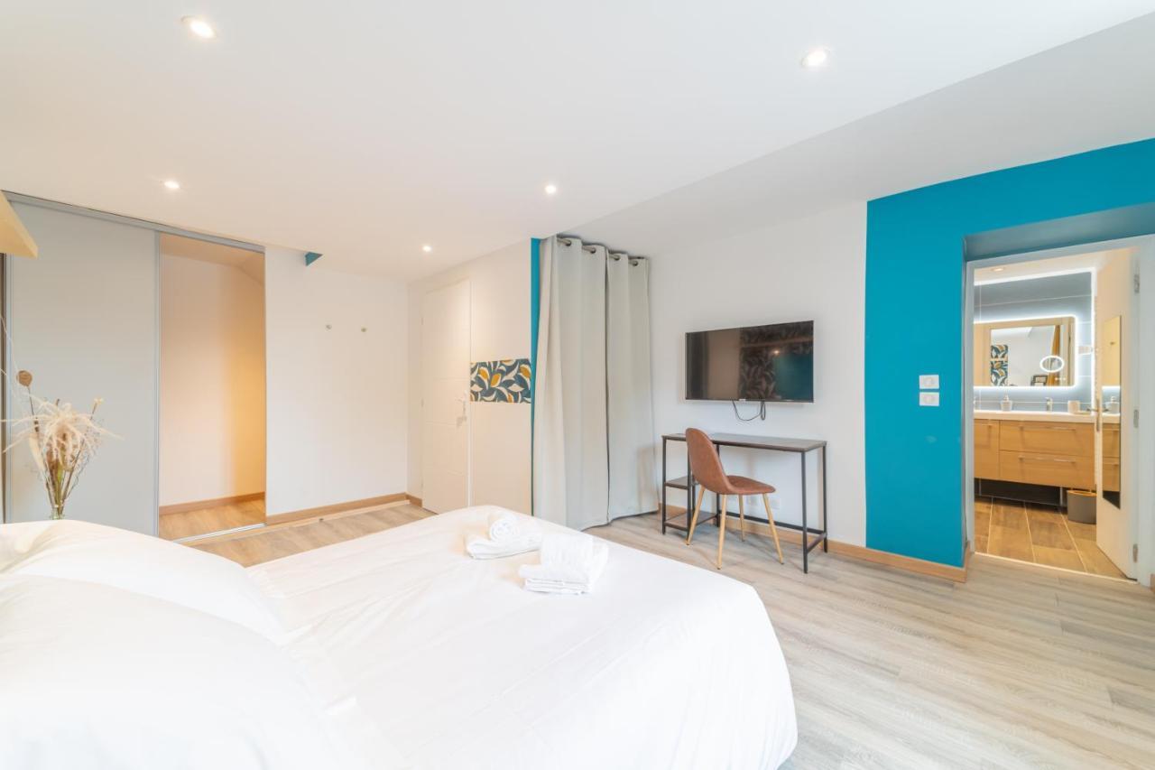 Cote Cour, 3 Chambres, Terrasses, Jardin Prive Avec Terrain De Petanque, Cave Voutee Corgoloin Bagian luar foto
